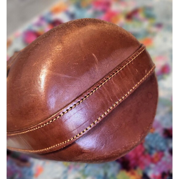 Barneys NY Leather Bucket Crossbody Bag Coastal Boho Designer Fish  Stars Tote - Picture 5 of 16